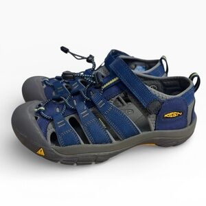 Keen Newport H2 Kids Sandals Blue Depths Gargoyle Size 5 Outdoors Water Shoes